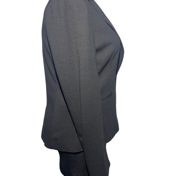 Lilly Pulitzer Leighton black blazer in XL.  Lilly Pulitzer pink logo inside. - Picture 5 of 12